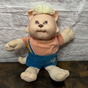 Vintage Cabbage Patch Kids Koosas Blond Cat Doll 1983 w/ Outfit